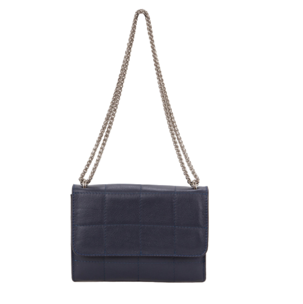 pelletteria veneta pelletteria veneta tracollina in pelle navy - foto 1 Tracollina in pelle navy con catena, vista frontale