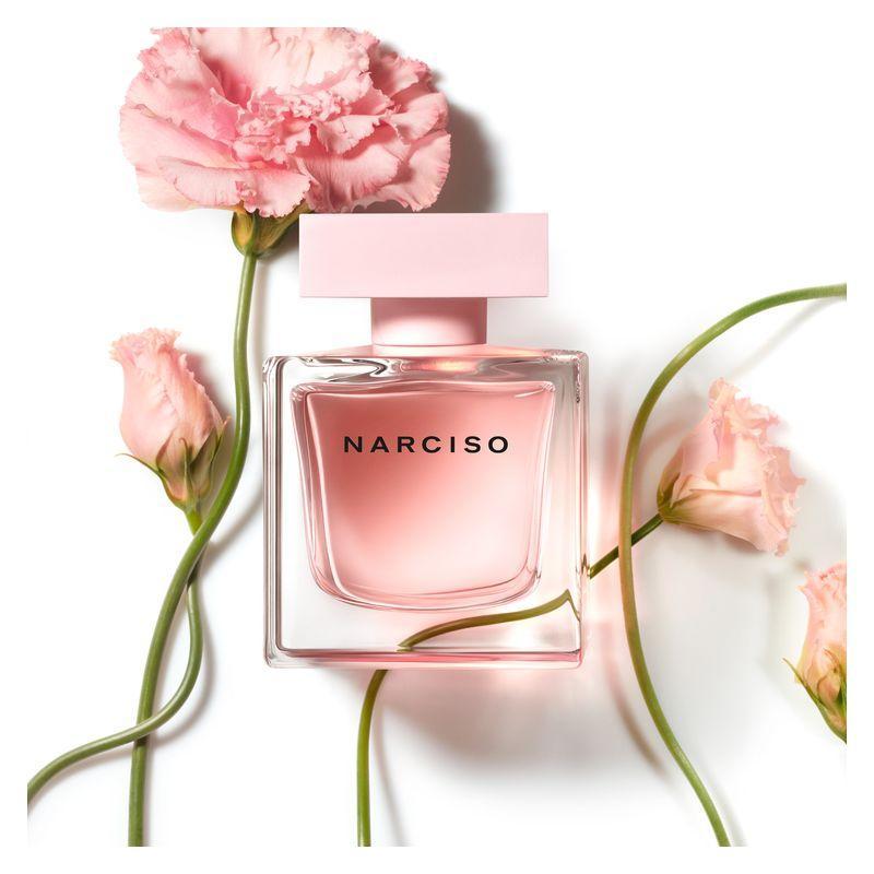 narciso rodriguez conf.narciso cristal edp 50ml - foto 2 Profumo Narciso in flacone trasparente-rosa con garofani rosa freschi